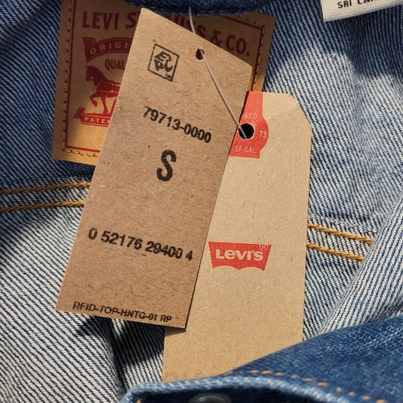 🍂 NWT Levi's Ribbed Trim Jean Jacket - Picture 7 of 10